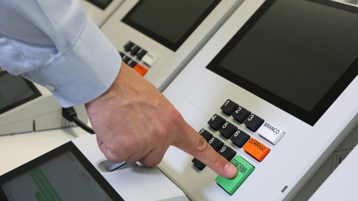 Brazilian electronic voting machine used in the 2022 elections